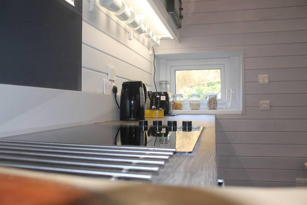 The Scullery - A Quirky Annex With Wood Fire Villa Huddersfield Dış mekan fotoğraf