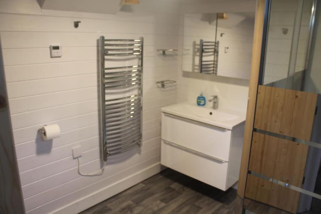 The Scullery - A Quirky Annex With Wood Fire Villa Huddersfield Dış mekan fotoğraf
